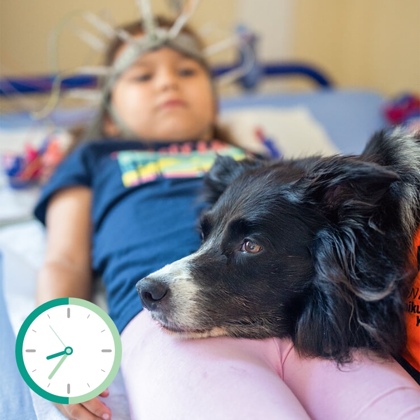 Foto: Nick Neufeld, Uhren-Grafik: panimoni | iStockphoto.com