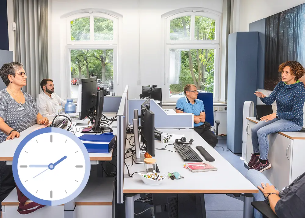 Foto: Nick Neufeld, Uhr: panimoni | iStockphoto.com Foto: Nick Neufeld, Uhr: panimoni | iStockphoto.com